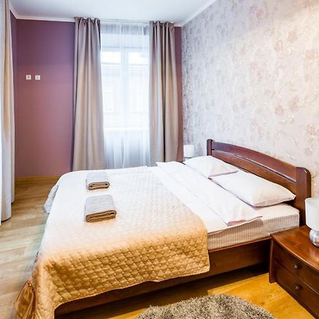 Romari Лесі Українки Apartment Lviv Exterior photo
