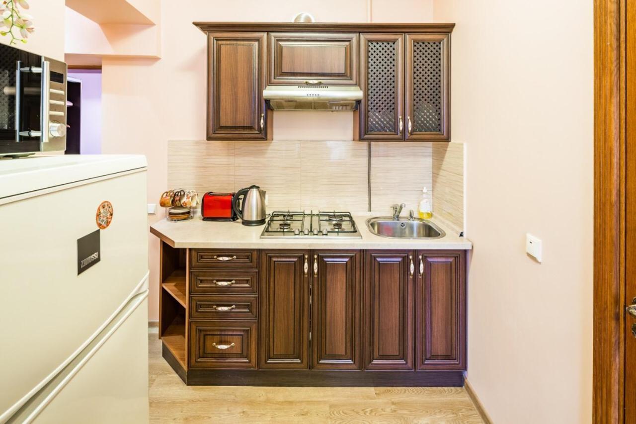 Romari Лесі Українки Apartment Lviv Exterior photo