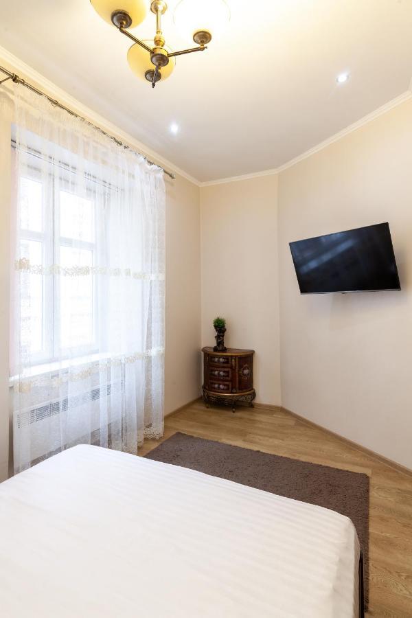 Romari Лесі Українки Apartment Lviv Exterior photo