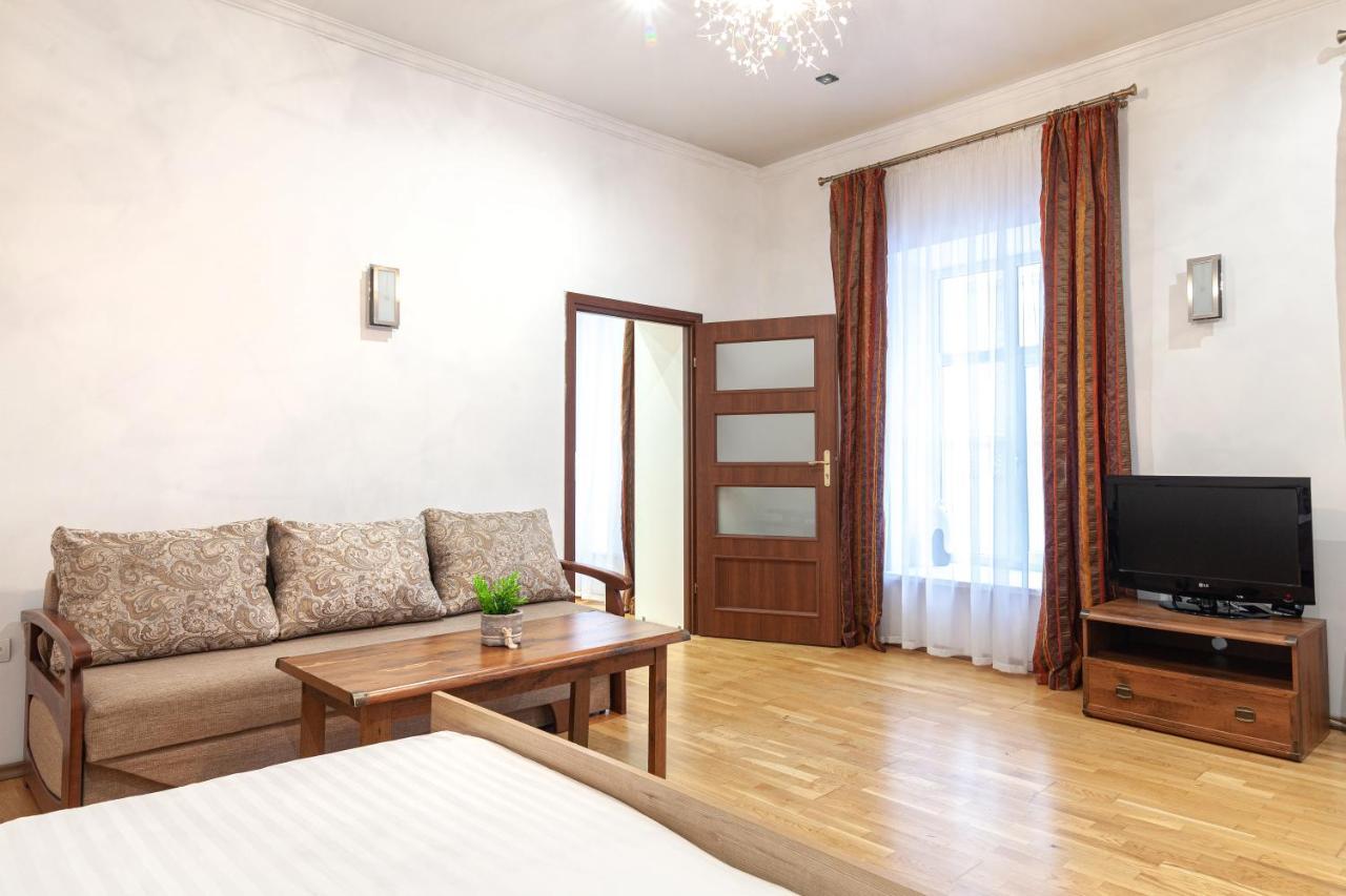Romari Лесі Українки Apartment Lviv Exterior photo