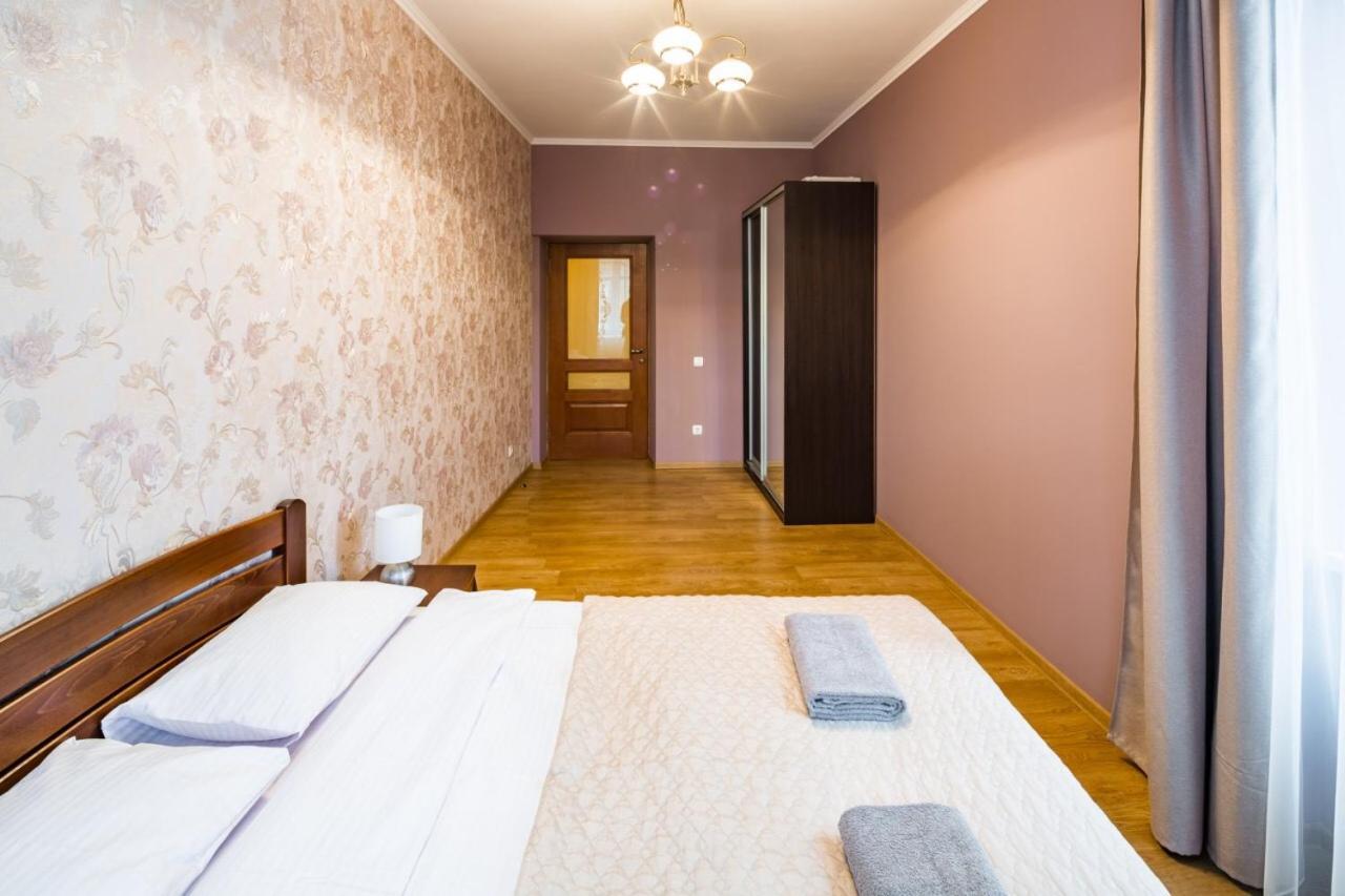 Romari Лесі Українки Apartment Lviv Exterior photo